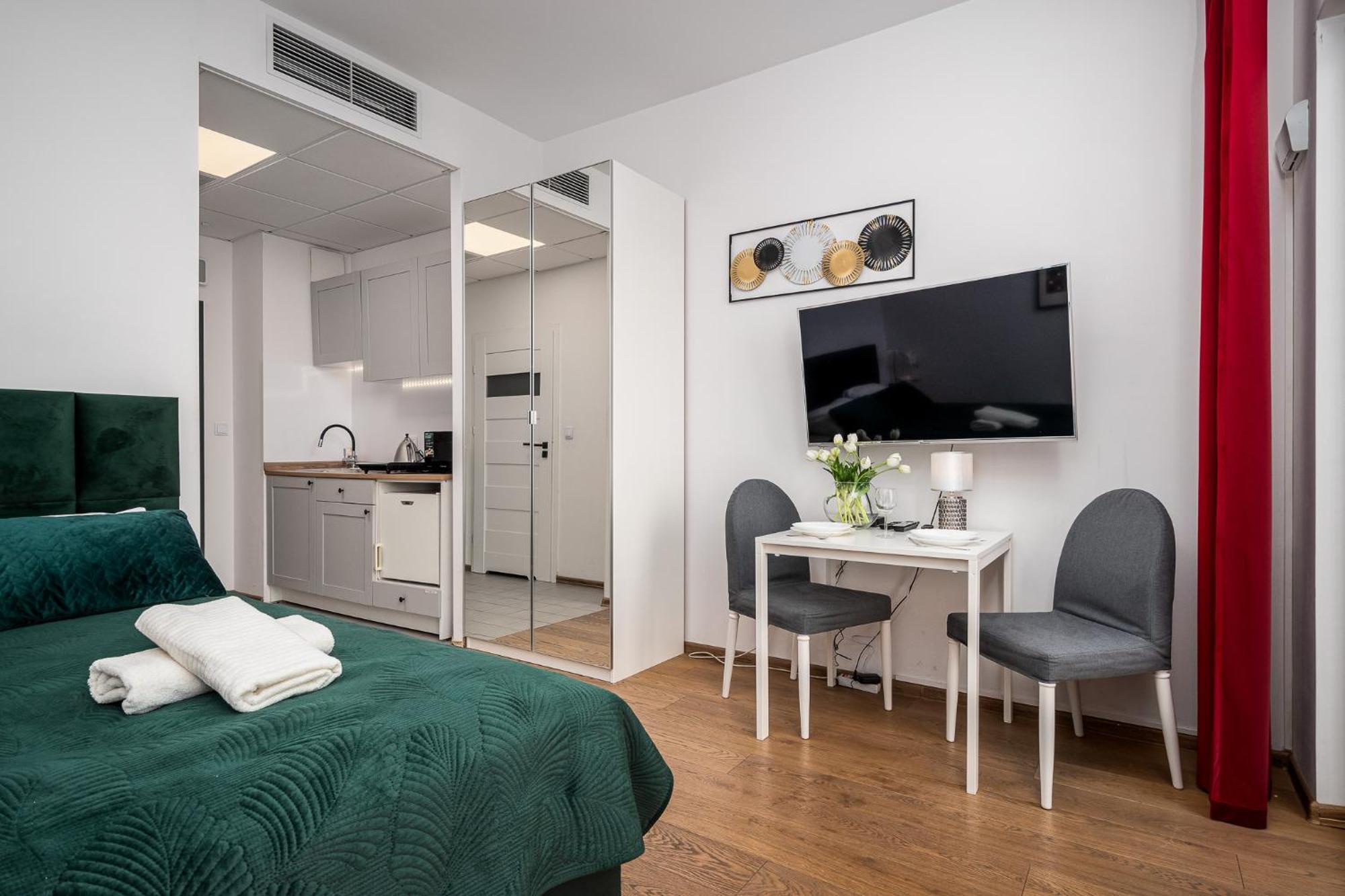Prymasa Tysiaclecia 83A Free Garage By Perfect Apart Varşovia Exterior foto