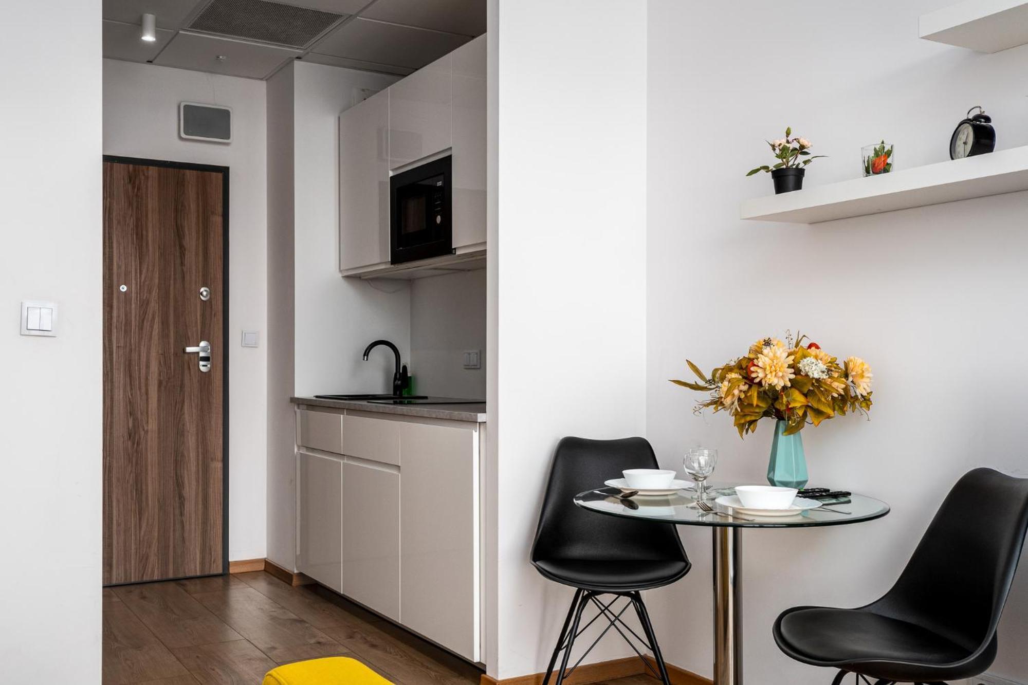 Prymasa Tysiaclecia 83A Free Garage By Perfect Apart Varşovia Exterior foto